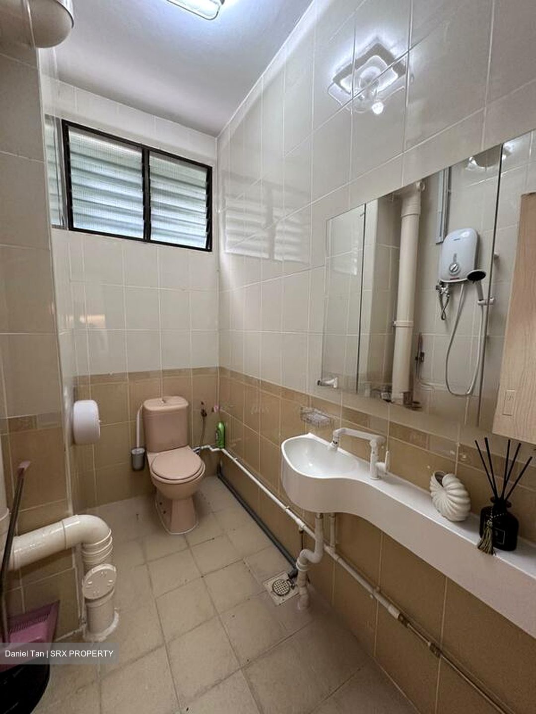 Chij St. Theresas Convent School (D4), Shop House #523188741